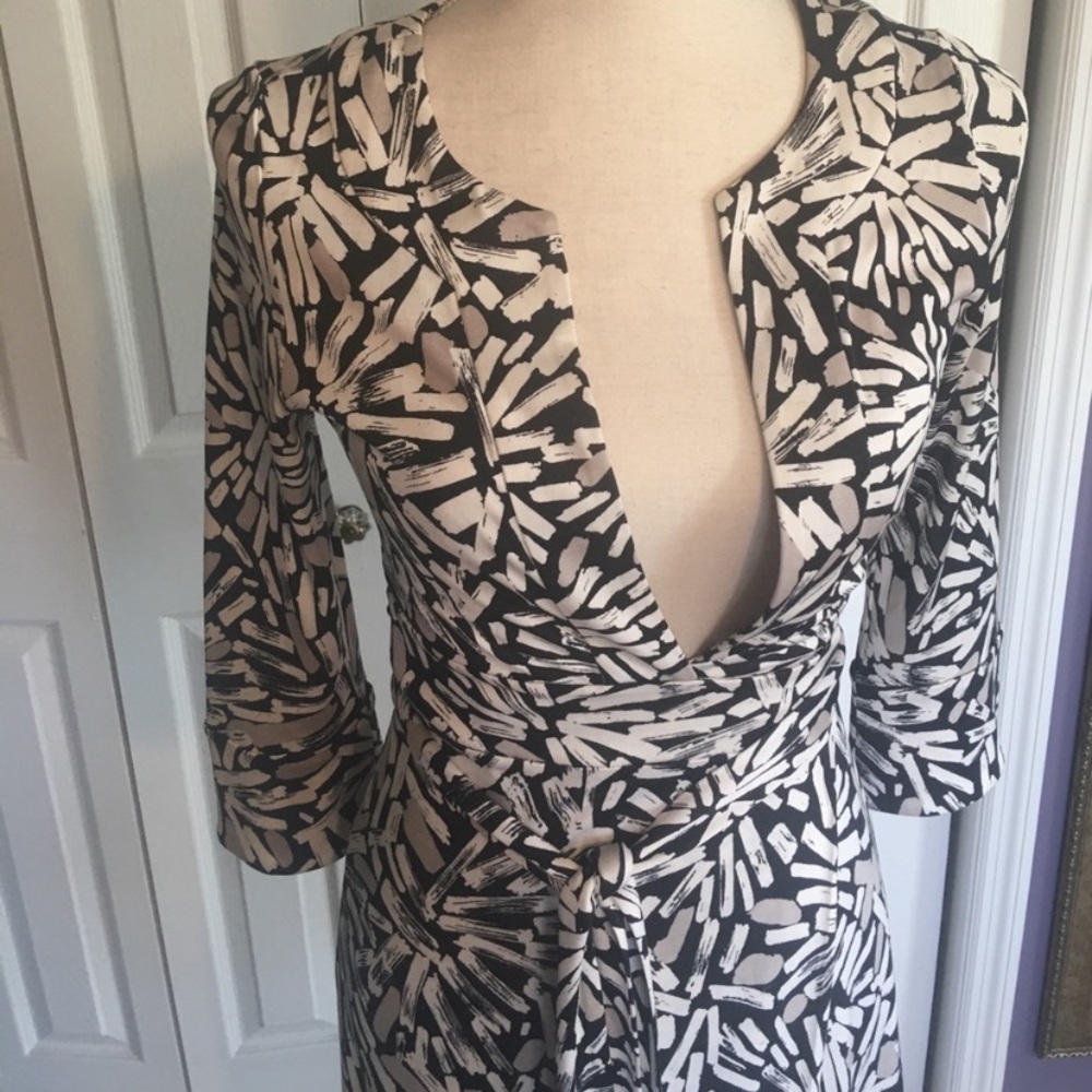 Dvf Wrap Dress - image 2